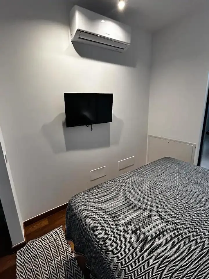 Sea&Cruise Apartment Bari 0*,  Italien